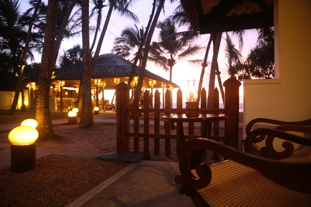Thejan Beach Cabanas Μπεντότα Εξωτερικό φωτογραφία